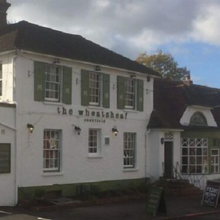 The Wheatsheaf Inn Cuckfield 外观 照片